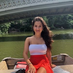 Meet your Posher, Amanda